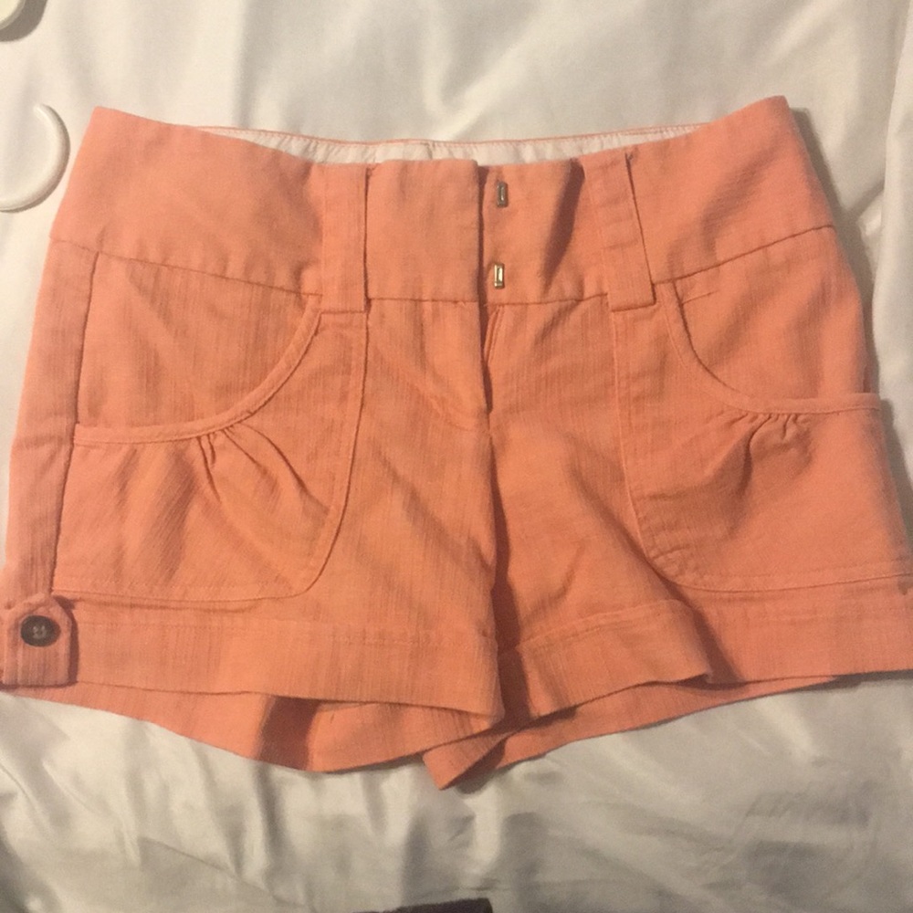 Maurice’s/ Peach cotton short.